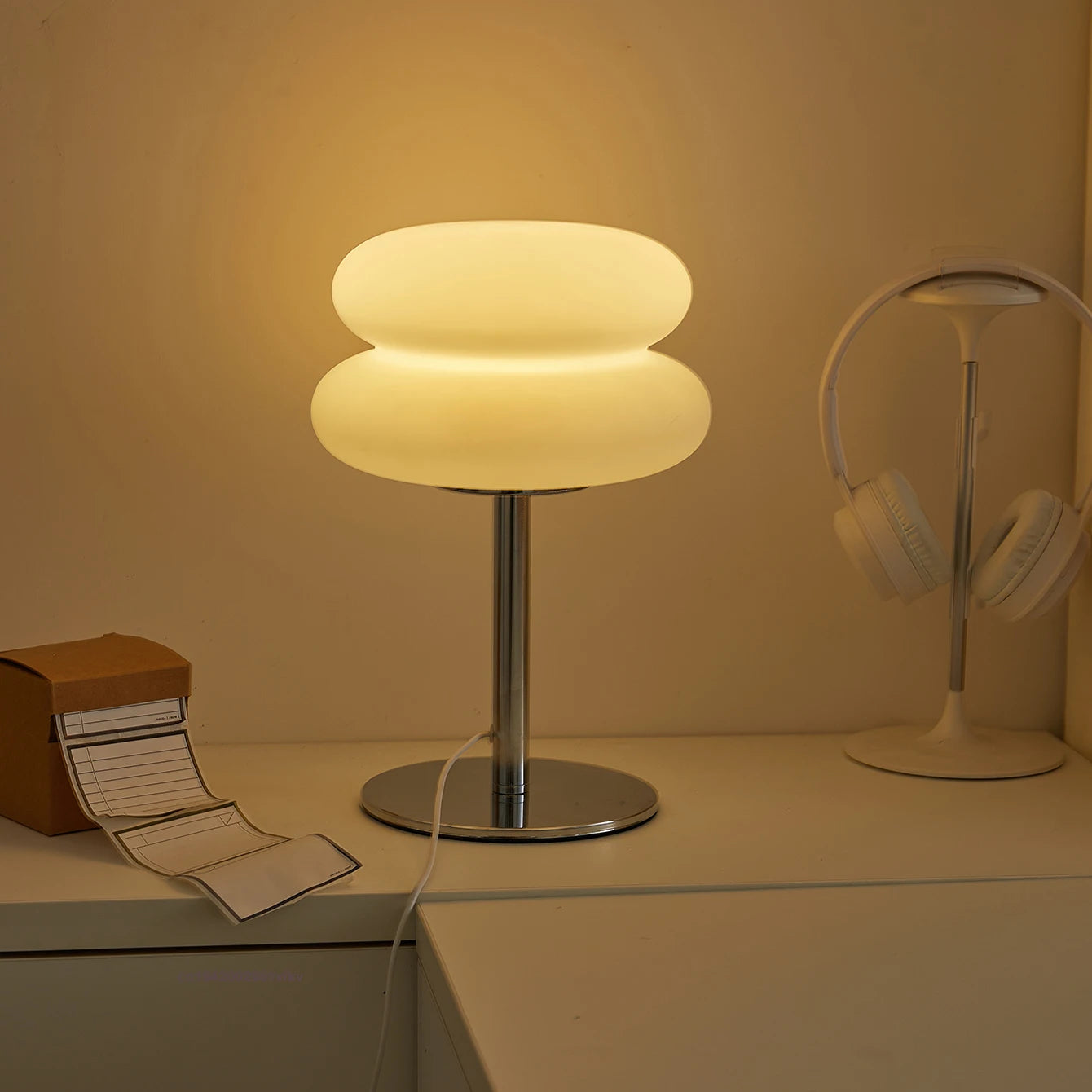 Tri-Color Dimming USB Table Lamp