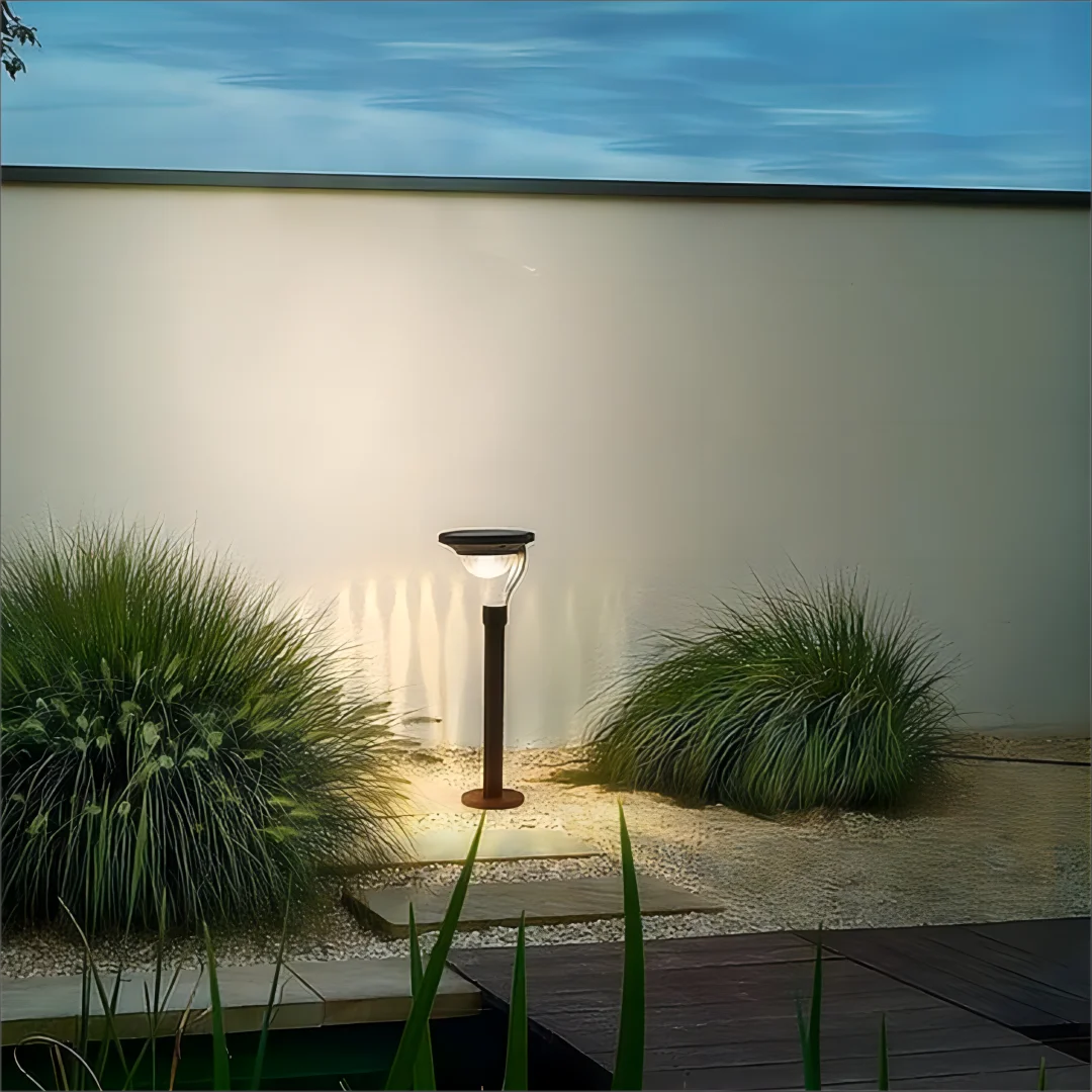 Solar Energy Saving LED Lawn Lamp for Garden & Courtyard